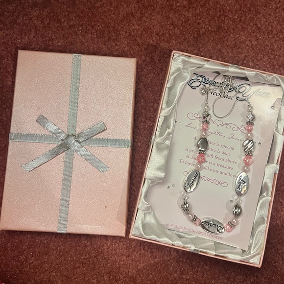 Daughter Necklace - Picture 1 of 4